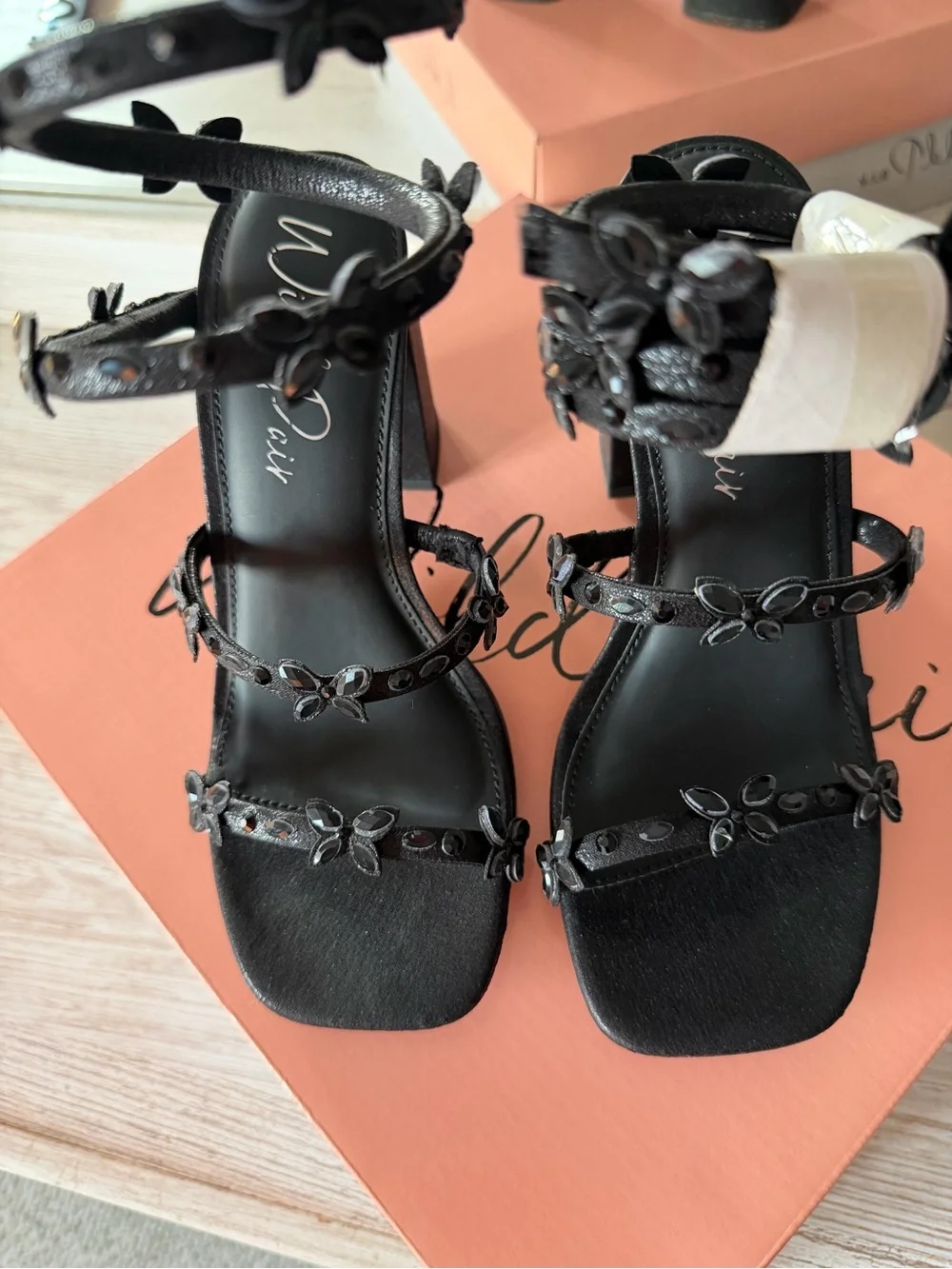 Block Heel Sandals / Black / 5.5